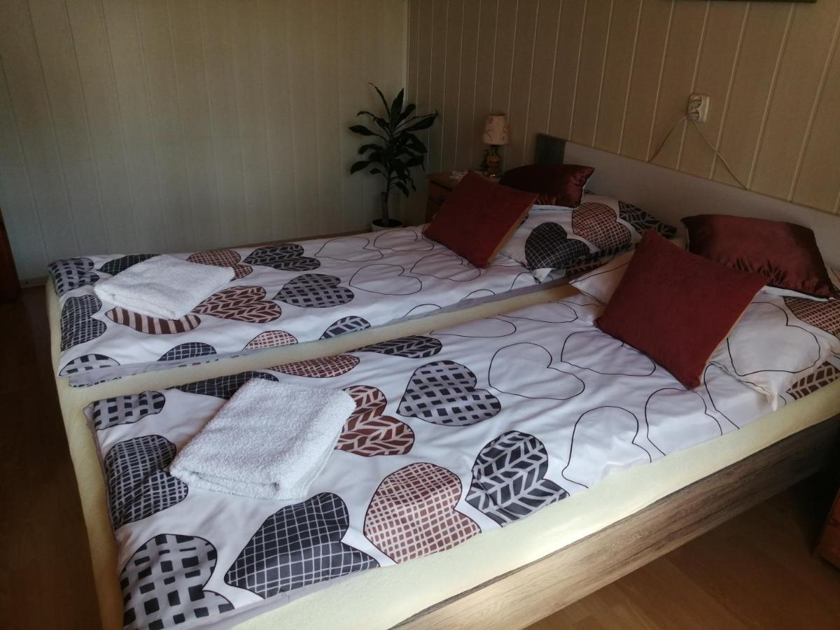 Apartament Nad Szumiacym Potokiem Wilkowice Esterno foto